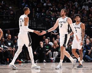 重磅U17男篮世界杯中国U17男篮vs加拿大U17男篮比赛回放_重磅U17男篮世界杯中国U17男篮vs加拿大U17男篮比赛回放在线观看_免费看直播