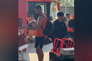 实时NBA猛龙vs步行者低调看直播_实时NBA猛龙vs步行者低调看直播在线观看_免费看直播